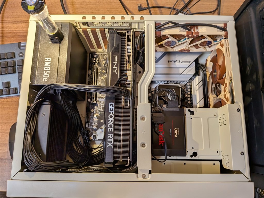 5070Tiの中では小さめのサイズ』 PNY GeForce RTX 5070 Ti 16GB 5070Tiの中では小さめのサイズ』 PNY GeForce RTX 5070 Ti 16GB