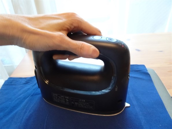 新品　TOSHIBA アイロン　TAS-X80 K LaCoo TAS-X80-K 東芝 コードレス衣類スチーマー La・Coo-S