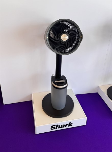 サ*ー様 【新品未使用】Shark コードレス　ミスト付きサーキュレーターグレー Shark、微粒子ミストを放出できる「コードレスサーキュレーター