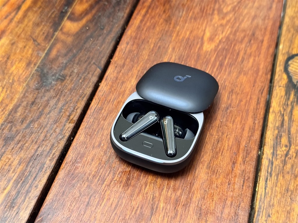 高コスパのノイズキャンセリングイヤホン』 ANKER Soundcore Liberty 5