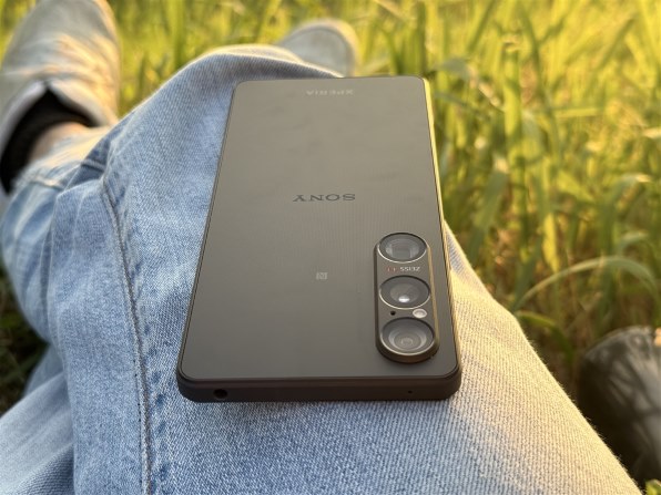 SONY Xperia 1 VI SOG13 au 価格比較 - 価格.com