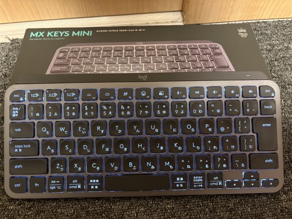 ロジクール MX KEYS mini KX700PG ロジクール MX KEYS MINI KX700GR [グラファイト] 価格比較