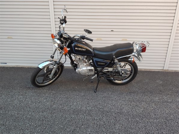 SUZUKI GN125E 人気の赤 GN125H GN125-2F 原付二種 スズキ