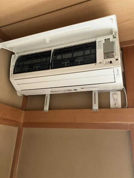 Panasonic 6畳用　エアコン　エオリア　CS-J228C Amazon.co.jp: CS-J228C-W(クリスタルホワイト) Eolia 6畳 電源
