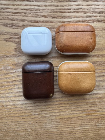 AirPods4ACN正規品 本体+オマケ付き⚠️探す解除済み Amazon.co.jp: Apple AirPods 4 ワイヤレスイヤーバッド