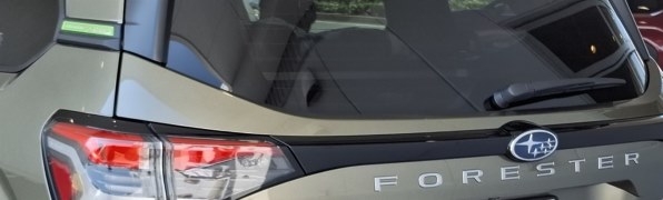 フォレスターSPORTのスタッドレスタイヤについて』 スバル