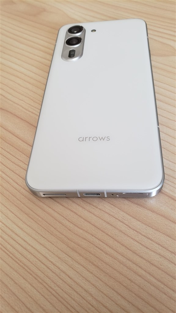 arrows Alpha F-51F SIMフリー　ホワイト ほぼ新品 製品情報(arrows Alpha F-51F) | ahamo