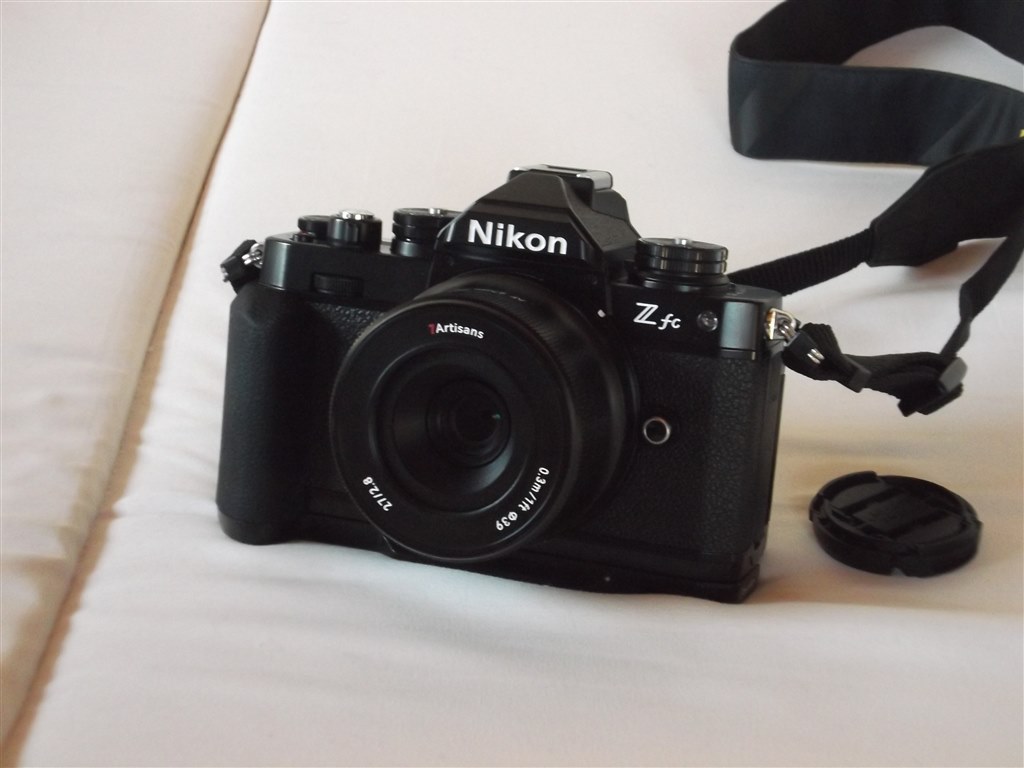 コストパフォーマンスは最高』 七工匠 7Artisans 27mm F2.8 AF