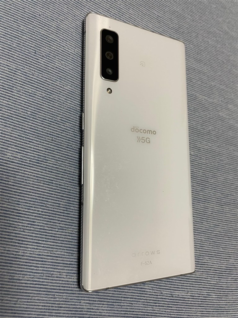 性能はとても良いのですが、バッテリーだけがね～』 FCNT arrows