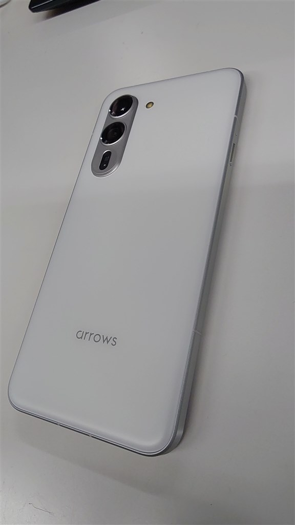 arrows Alpha M08 ホワイト SIMフリー 本体 防水防塵 arrows Alpha：製品紹介 | FCNT合同会社