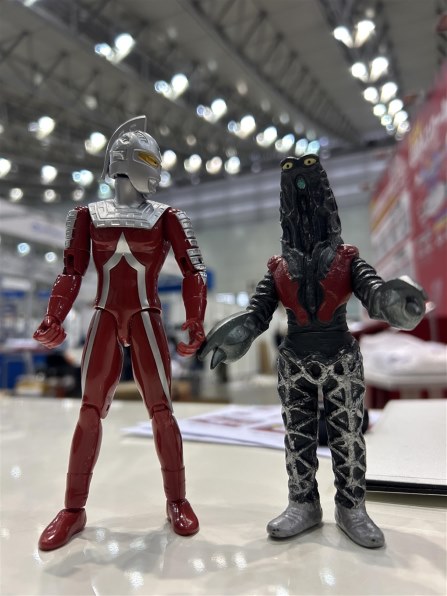 少年リック エクスプラス ウルトラセブン エレキング 発光Ver. 少年