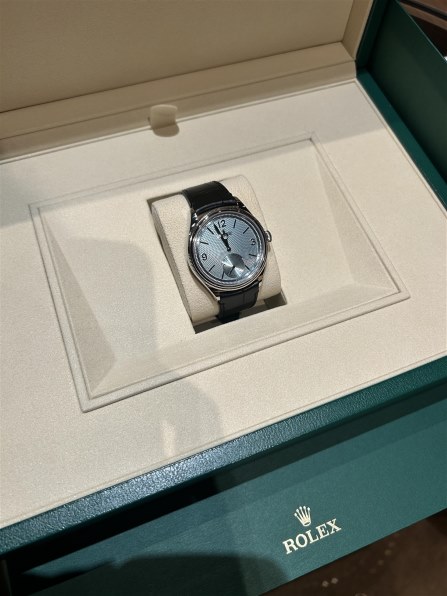 ロレックス 1908 52506 [ギョーシェ ブラックレザーベルト アイス