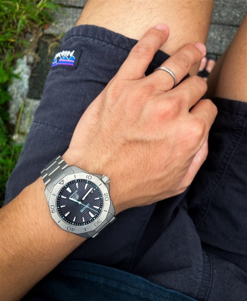 タグ・ホイヤー アクアレーサー プロフェッショナル 200 ソーラー