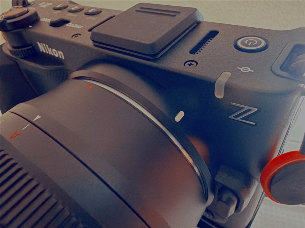 写真も動画も気軽に撮影できる新時代のカメラ！』 ニコン ZR ボディ 虹