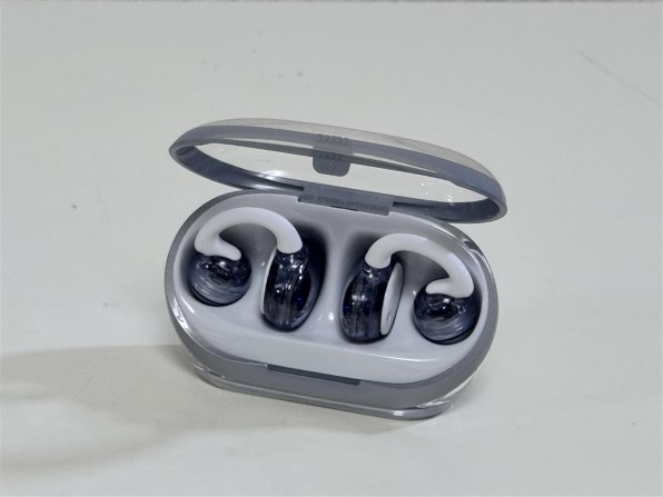 JBL Soundgear Clips [ホワイト] 価格比較 - 価格.com