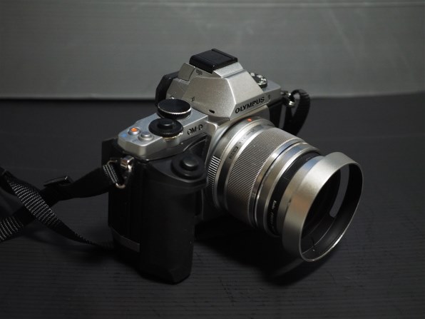 オリンパス OLYMPUS OM-D E-M5 ボディ 価格比較 - 価格.com