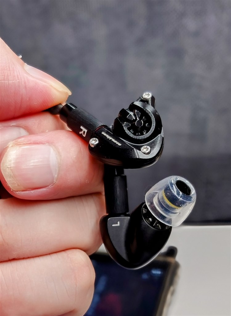 遊び心満載なイヤホン！音質良きです。』 Acoustune HS1750CU