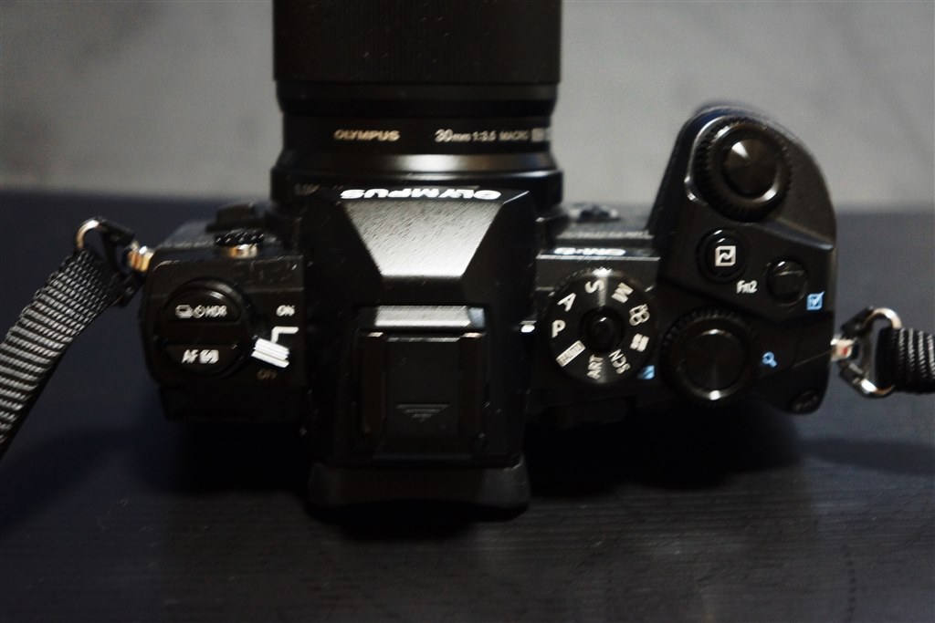 ■5,450ショット■ OLYMPUS OM-D E-M1 ボディ ブラック □5,450ショット□ OLYMPUS OM-D E-M1 ボディ ブラック オリンパス