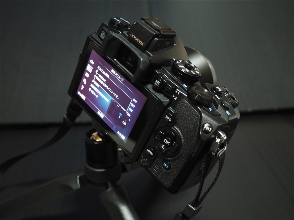 オリンパス OLYMPUS OM-D M1 ボディ ブラック オリンパス OLYMPUS OM-D E-M1 ボディ [ブラック] 価格比較 - 価格.com