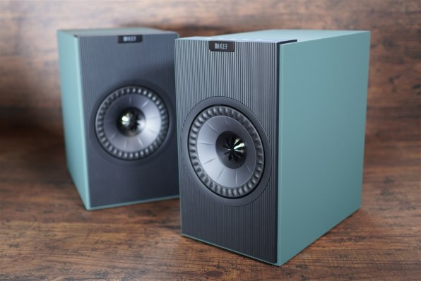 KEF Coda W ダークチタニウム KEF Coda W (Dark Titanium) Powered stereo speakers with Bluetooth