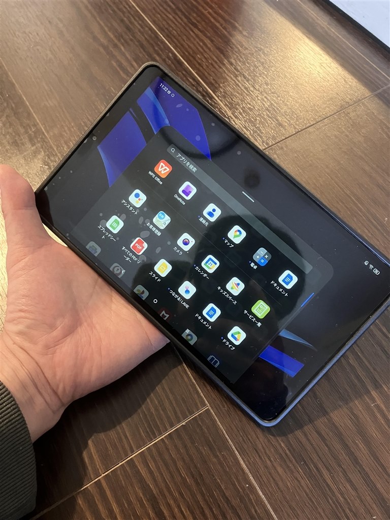バッテリーの持ちは良い。文字入力は微妙に。』 NEC LAVIE Tab T8