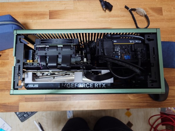 Fractal Design Terra FD-C-TER1N-02 [シルバー] 価格比較 - 価格.com