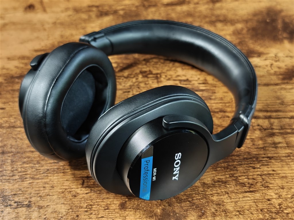 モニター用途だけでなく、リスニング用としても魅力』 SONY MDR-M1