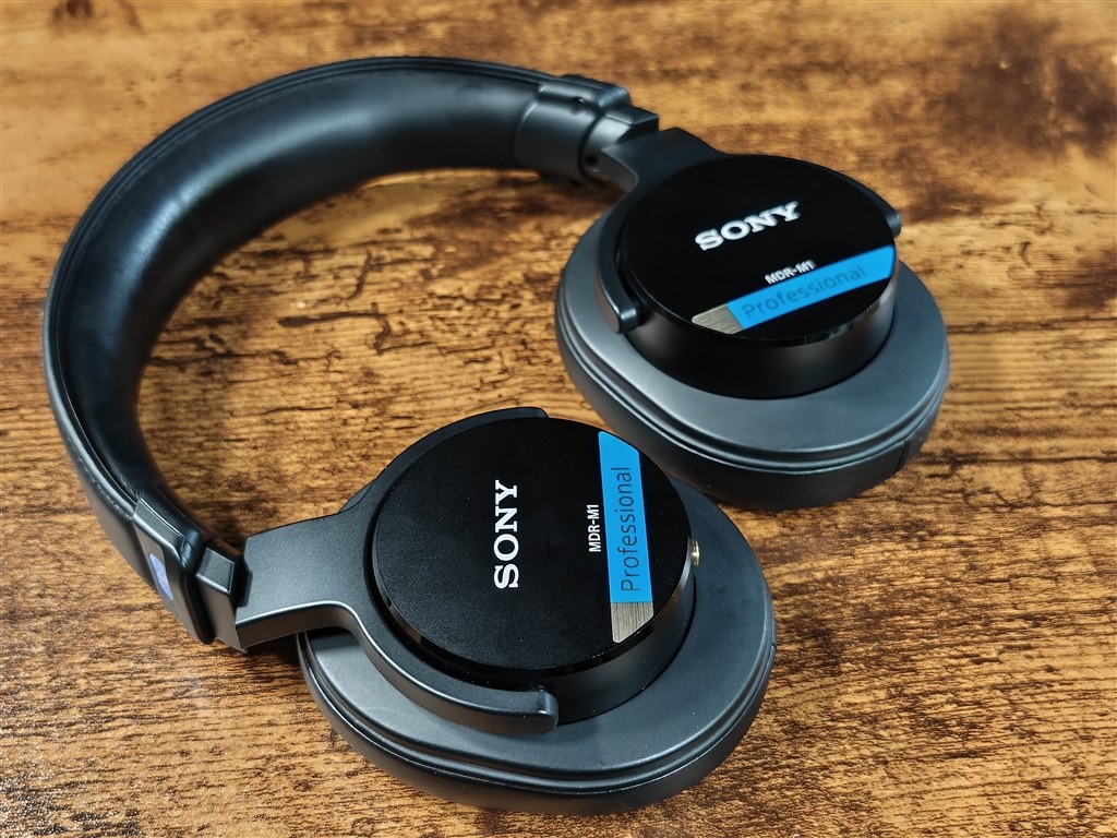 モニター用途だけでなく、リスニング用としても魅力』 SONY MDR-M1