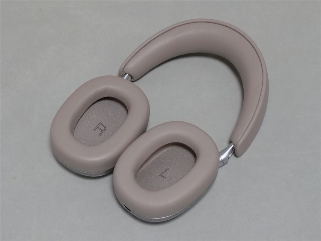 ラグジュアリーで音質も伴った実力派！』 Bowers & Wilkins Px8 S2/WS