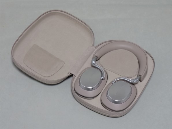 Bowers & Wilkins Px8 S2/WS [ウォーム・ストーン] 価格比較 - 価格.com