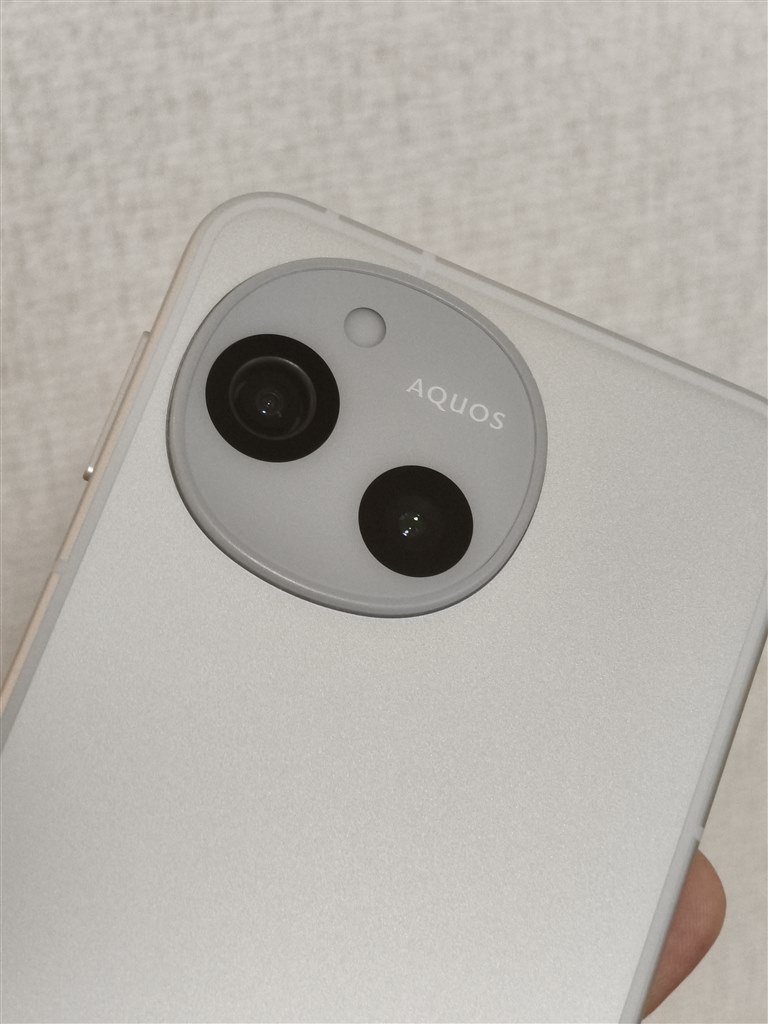 SHARP AQUOS sense10 SH-M33 ライトシルバー スピーカー、良くなってます。』 シャープ AQUOS sense10 SH-M33 256GB