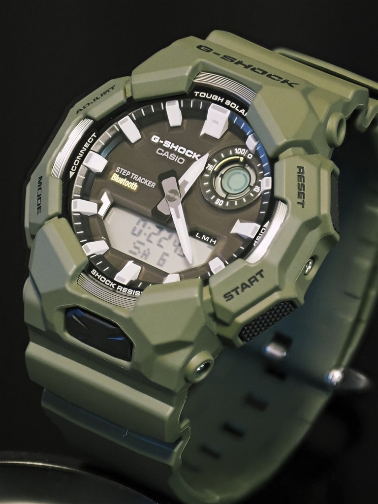 ミリタリーっぽい落ち着いた色合いとデザイン』 カシオ G-SHOCK