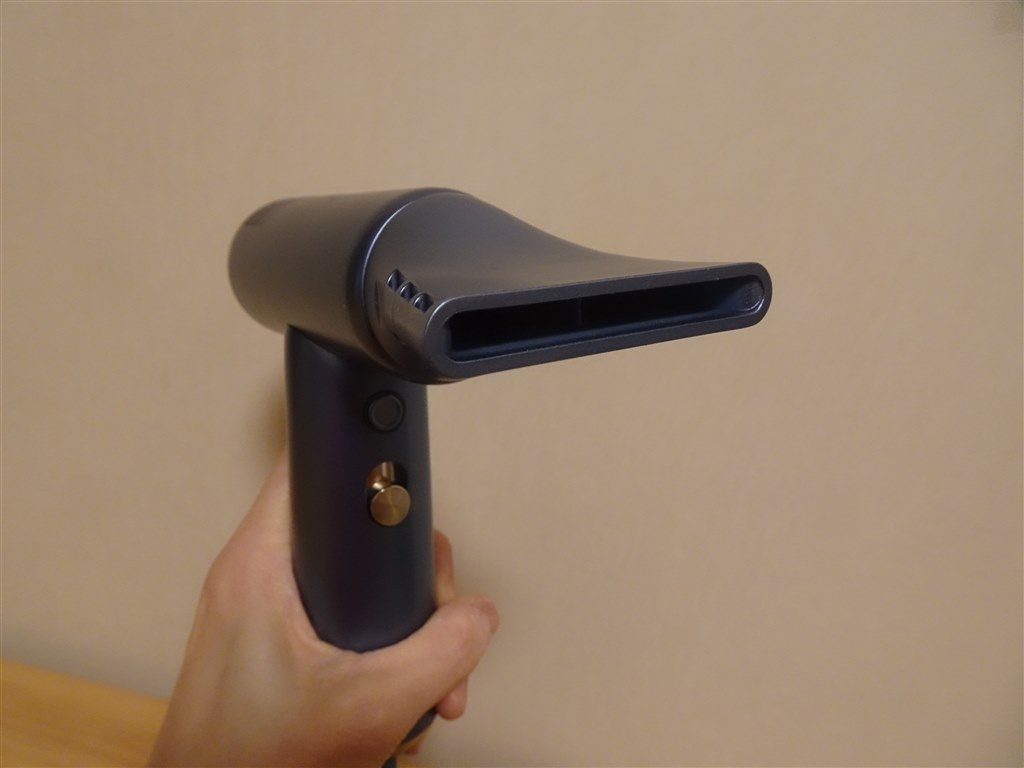 軽っ！ちっさ！」なのに性能・機能も優秀な小型軽量ドライヤー