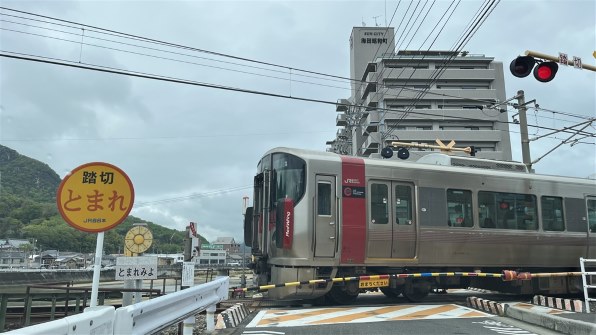 Apple iPhone 13 mini (PRODUCT)RED 256GB SIMフリー [レッド]投稿画像