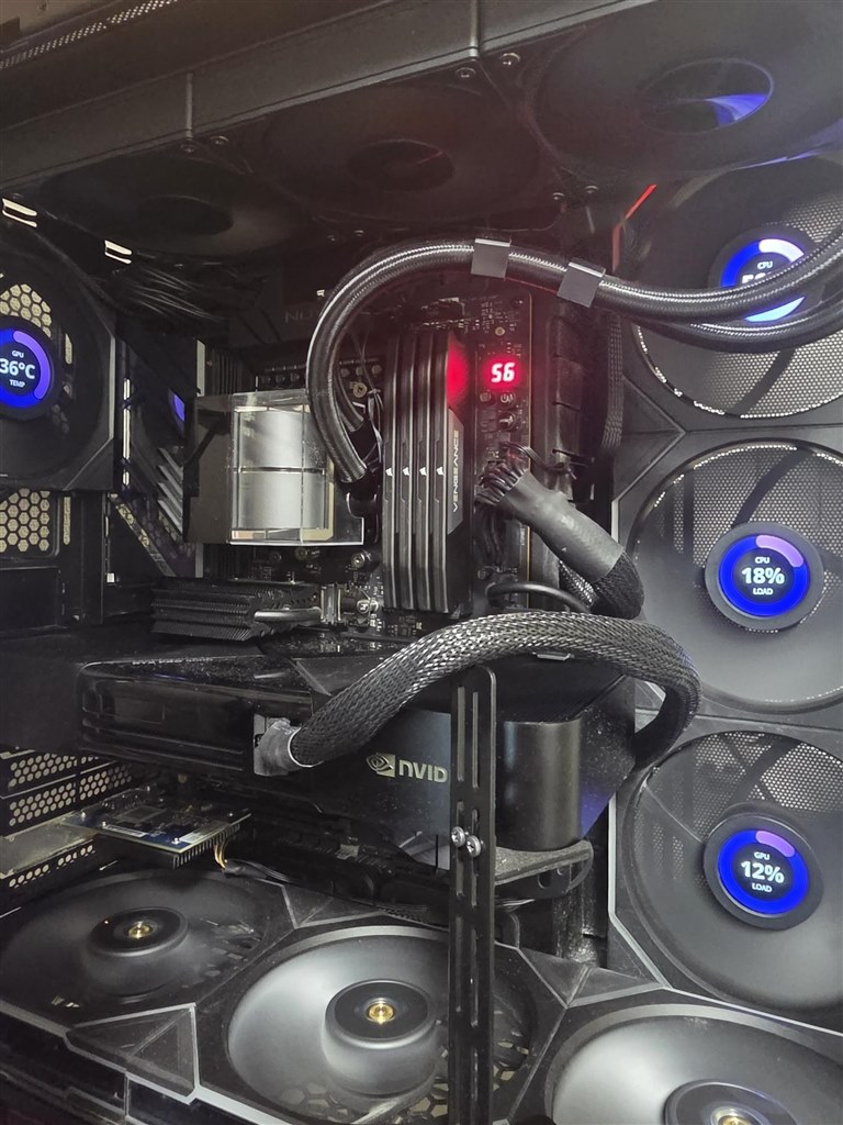 m2を排他なしに4枚利用したかったので』 ASRock X870E Nova WiFi ppamk