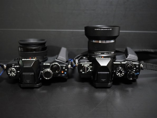 パナソニック LUMIX DC-G100V 標準ズームレンズキット(トライポッド