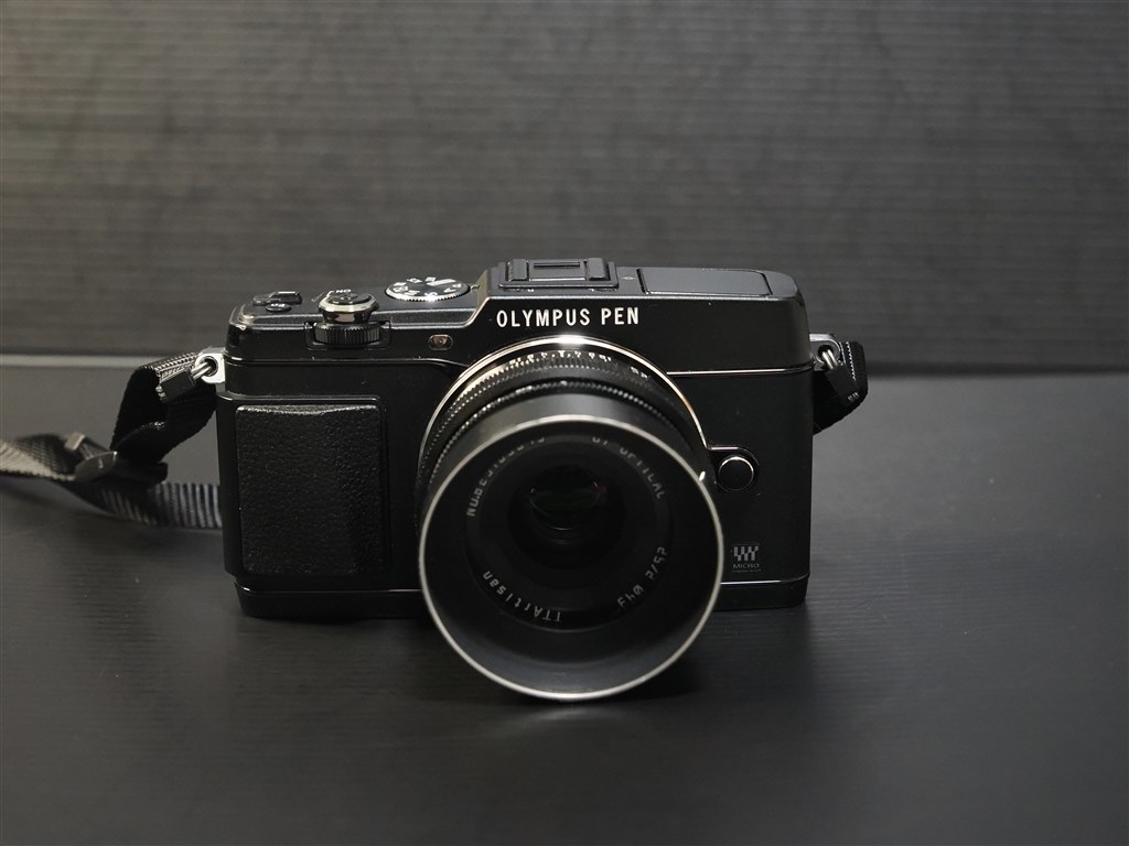 金属ボディが良いんだよね♪』 オリンパス OLYMPUS PEN E-P5 ボディ