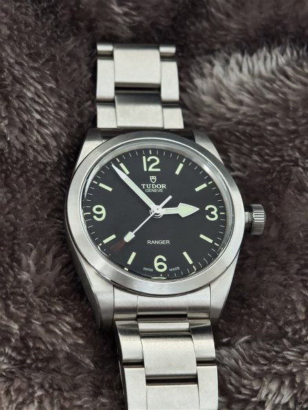 チューダー レンジャー 79950 [SSブレス ブラック] 価格比較 - 価格.com