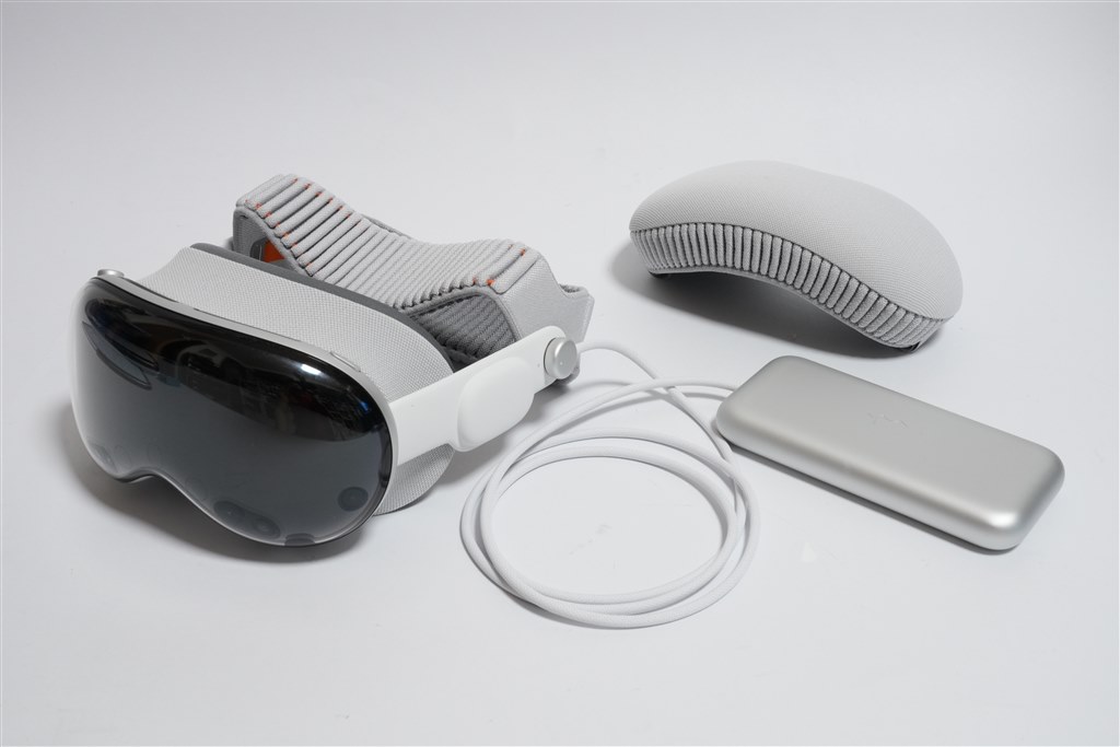 【新古品】Apple Vision Pro (M5) 512GB Mサイズ【お取り寄せ ※2ヶ月から3ヶ月見込み】 初代から買い換えの必要はないが、新たに買うならM5搭載モデル』 Apple