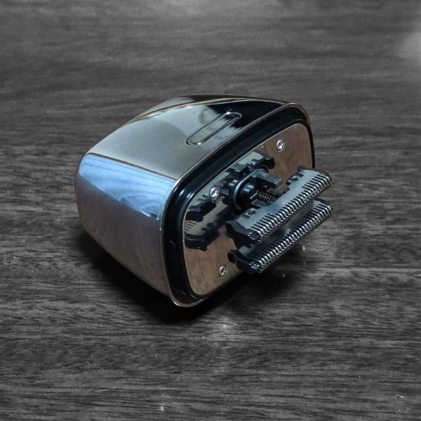 即発送 コイズミ シェーバー 5枚刃 KMC-0800/S シルバー 極美品