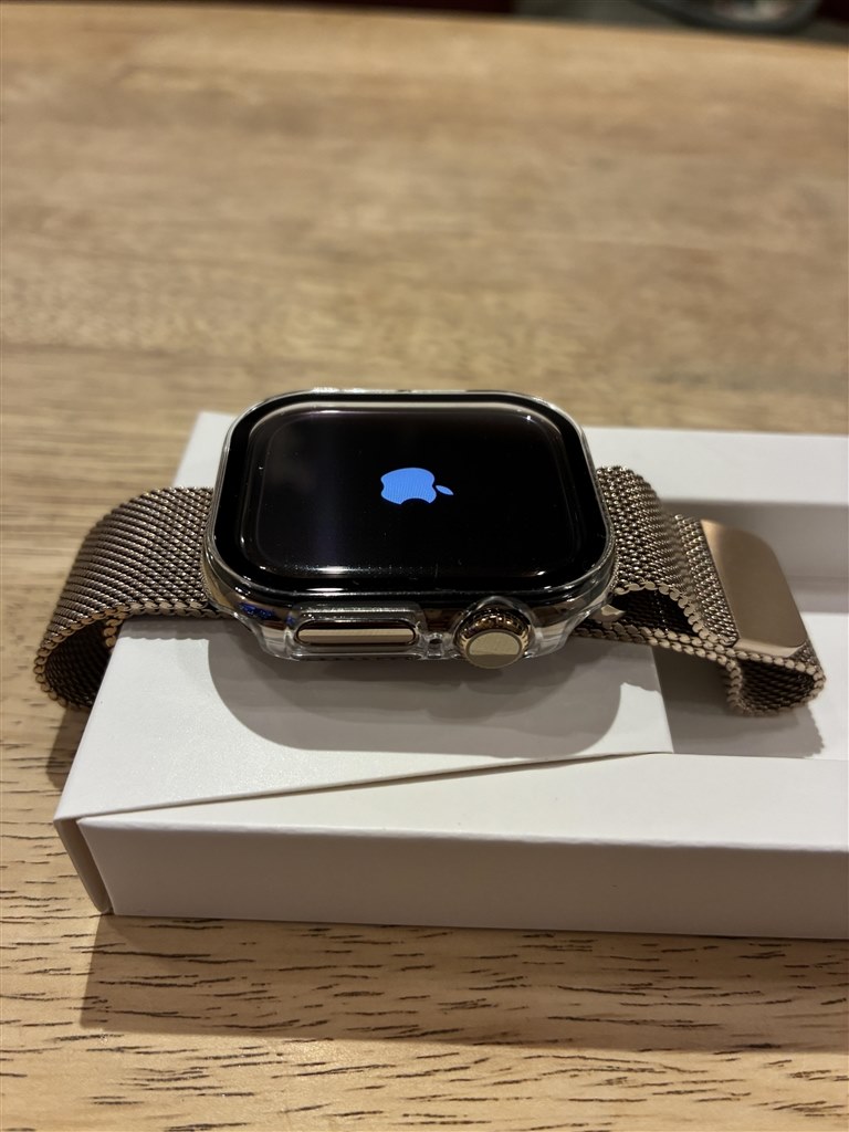ゴールドの色目、バンドが最高です。』 Apple Apple Watch Series 10