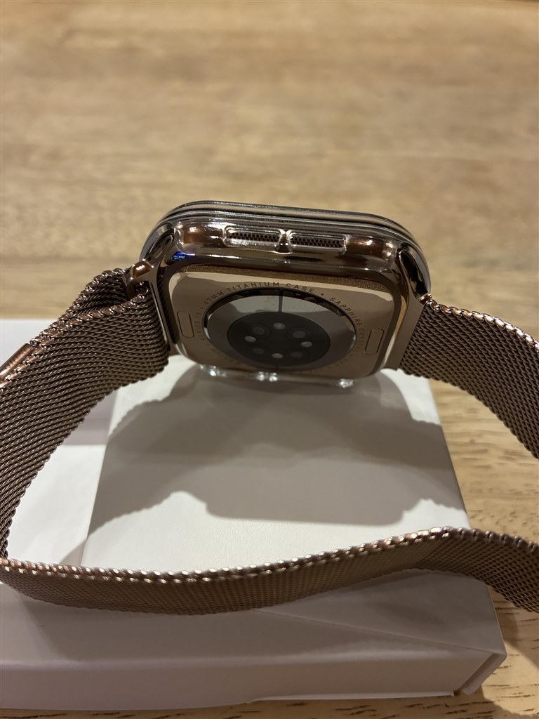 ゴールドの色目、バンドが最高です。』 Apple Apple Watch Series 10