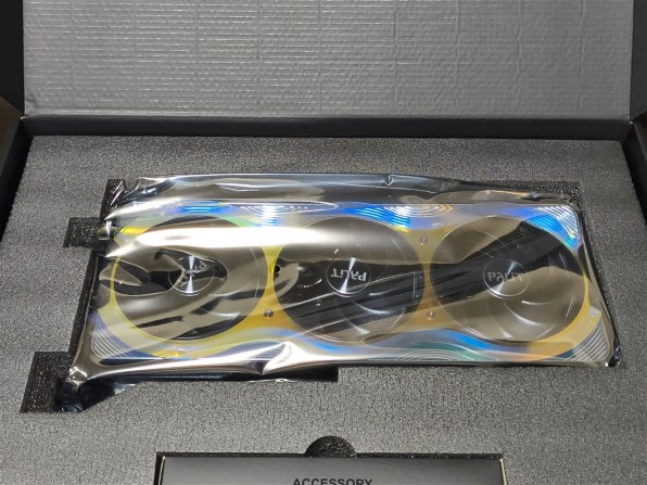 GeForce RTX™ 5090 GameRock（外箱・付属品有り） GeForce RTX™ 5090