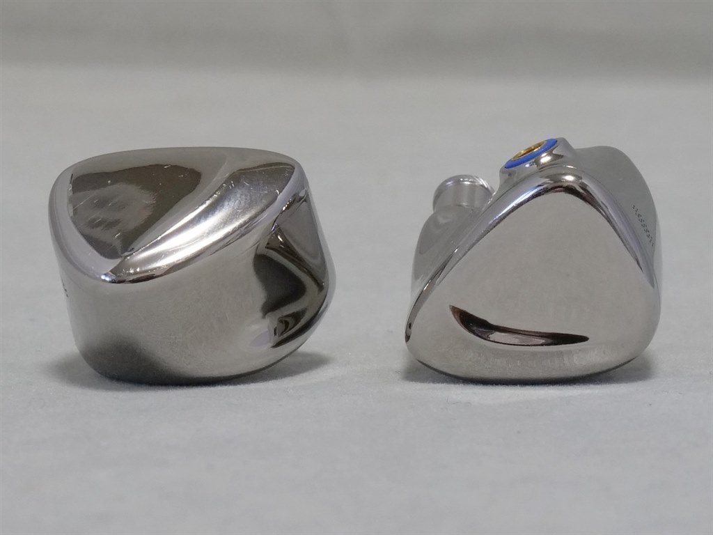 良心的な価格設定！FIIO渾身のフラッグシップ！』 FiiO FX17 FIO-IEM