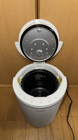 アイリスオーヤマ オヤスミスト AHM-MHU60A-H [グレー] 価格比較