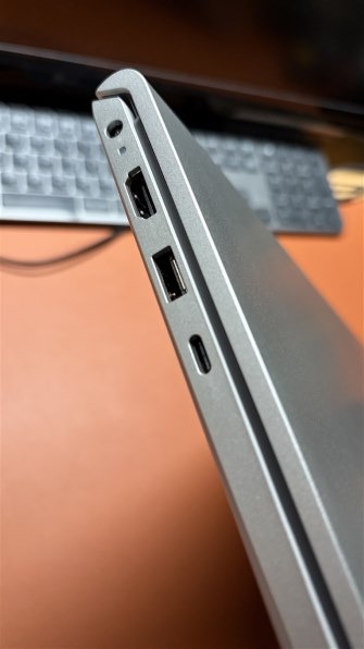 Dell Dell 15 Ryzen 5 7530U・16GBメモリ・512GB SSD搭載モデル