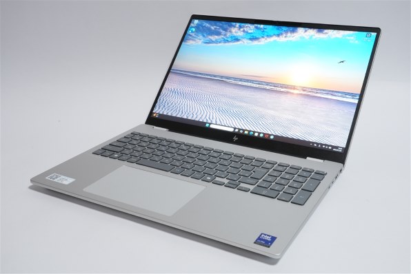 HP OmniBook 7 16 Core Ultra 7 255H・32GBメモリ・1TB SSD・WQXGA