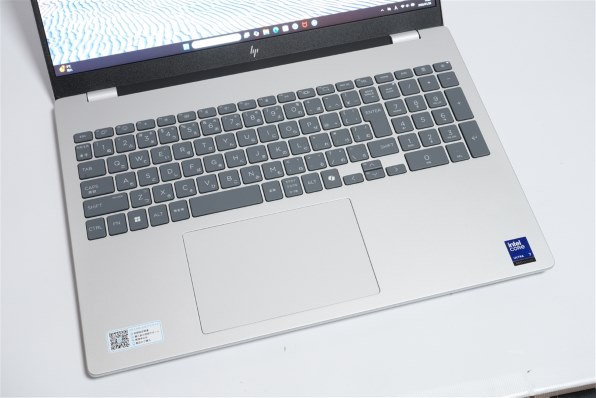 HP OmniBook 7 16 Core Ultra 7 255H・32GBメモリ・1TB SSD・WQXGA