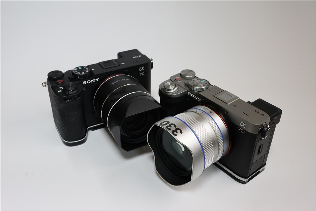 銀色の遥かな道』 銘匠光学 TTArtisan AF 40mm f/2 シルバー [ソニーE