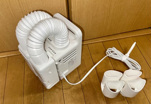 アイリスオーヤマ カラリエmini TURBO ツインノズル BSK-210-W